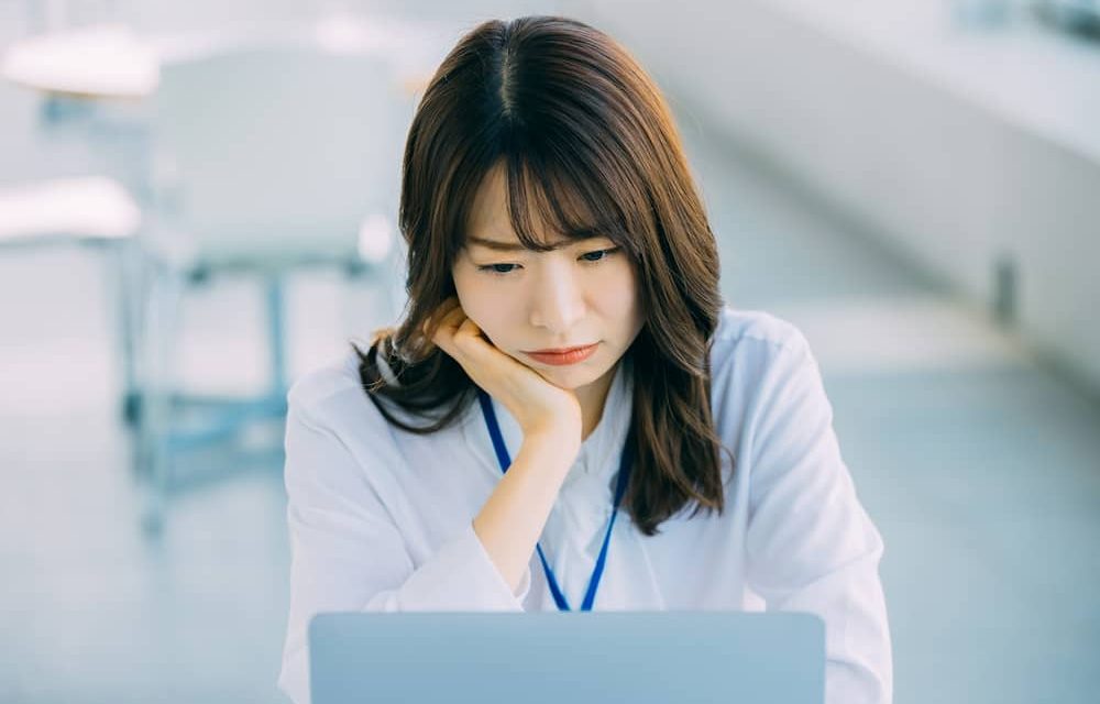 休職後の復職が気まずいと感じたら｜原因や対処法、働き続けるためのポイントを解説